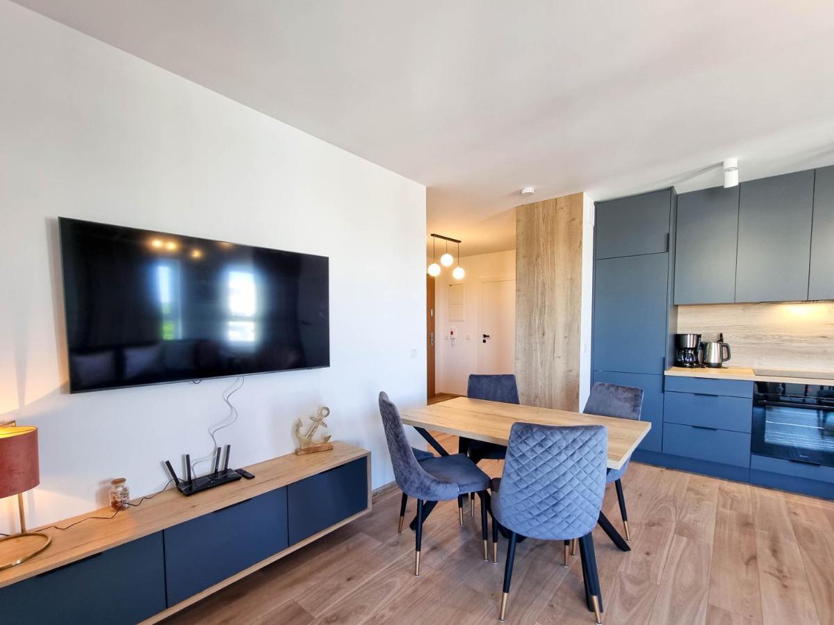 Апартаменти Visit Baltic - Sun Towers -2 Sypialnie - Parking Inklusive Свіноуйсьце Екстер'єр фото